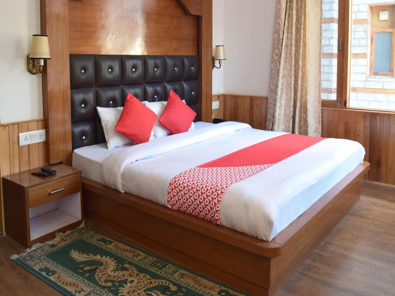 Oyo 10255 Hotel Red Apple 马拉里 外观 照片